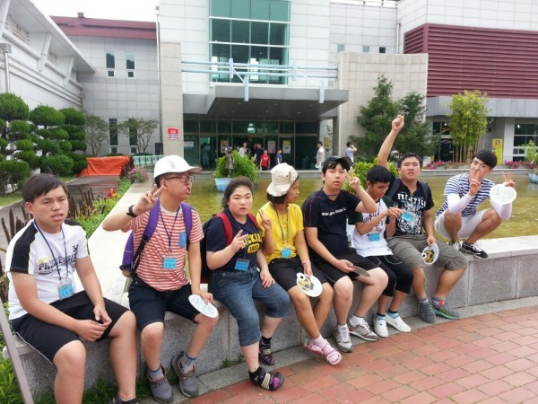 견학_~1.JPG